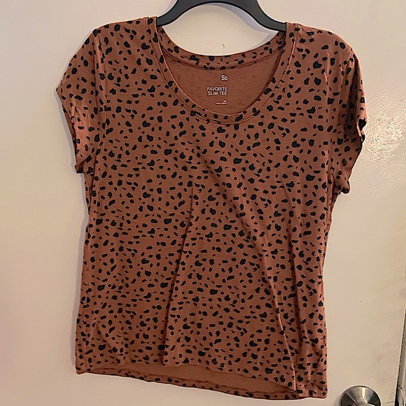 SO Tops - ⚠️ (4/$20) ⚠️ SO Favorite Tee Cheetah Pattern Flintstones Pebbles Shirt